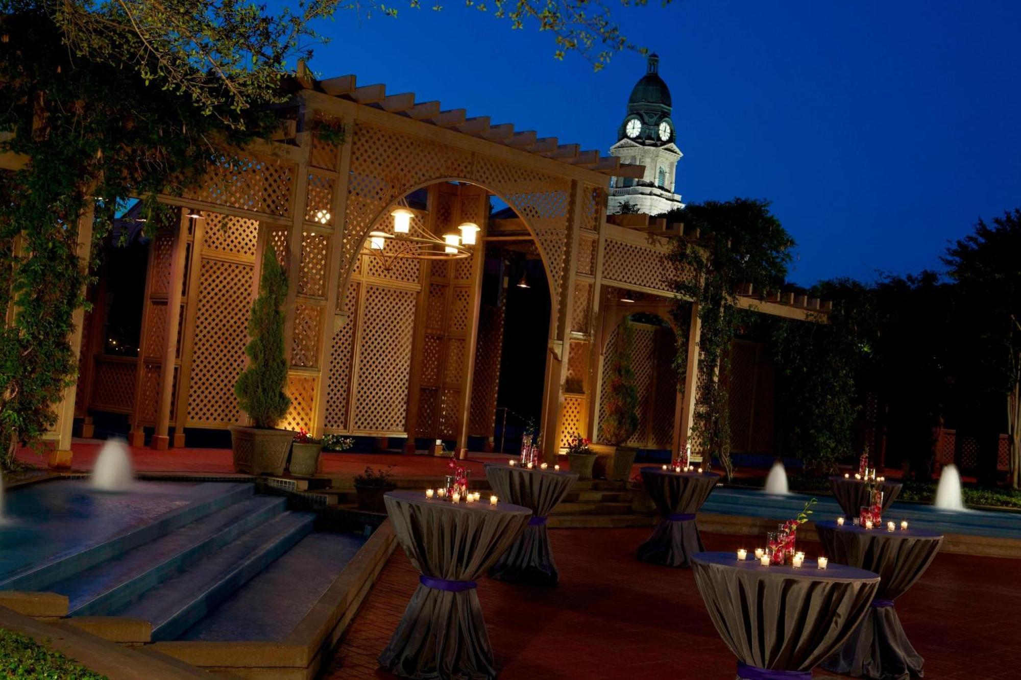 The Worthington Renaissance Worth Hotel 4*